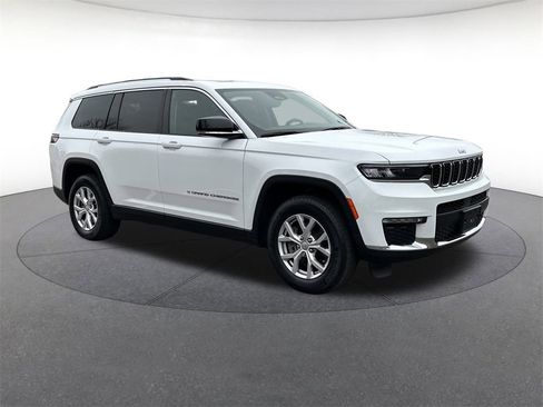 Used 2022 Jeep Grand Cherokee L Limited w/ Trailer Tow Group (B) image 7