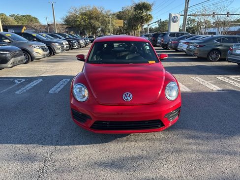 Used 2019 Volkswagen Beetle 2.0T S image 16