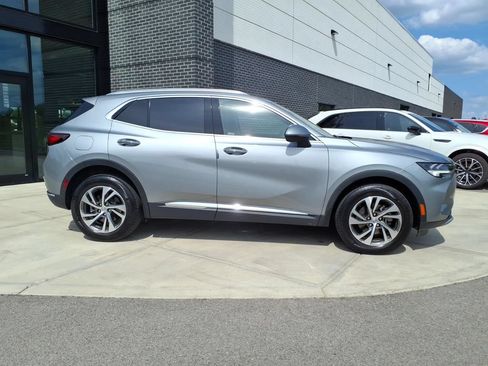 Used 2023 Buick Envision Essence AWD/4WD image 8