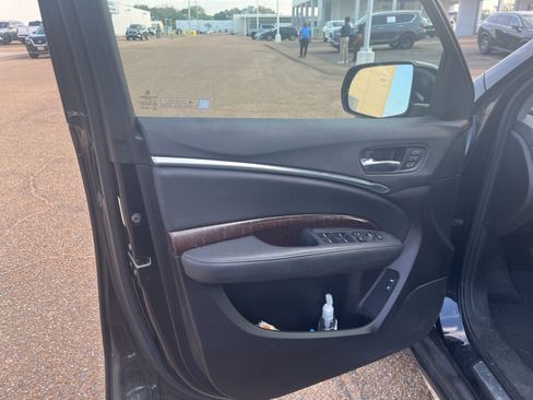 Used 2017 Acura MDX SH-AWD image 15