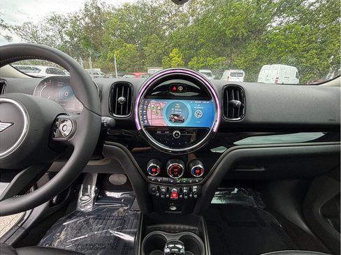 Used 2023 MINI Cooper Countryman S FWD image 11