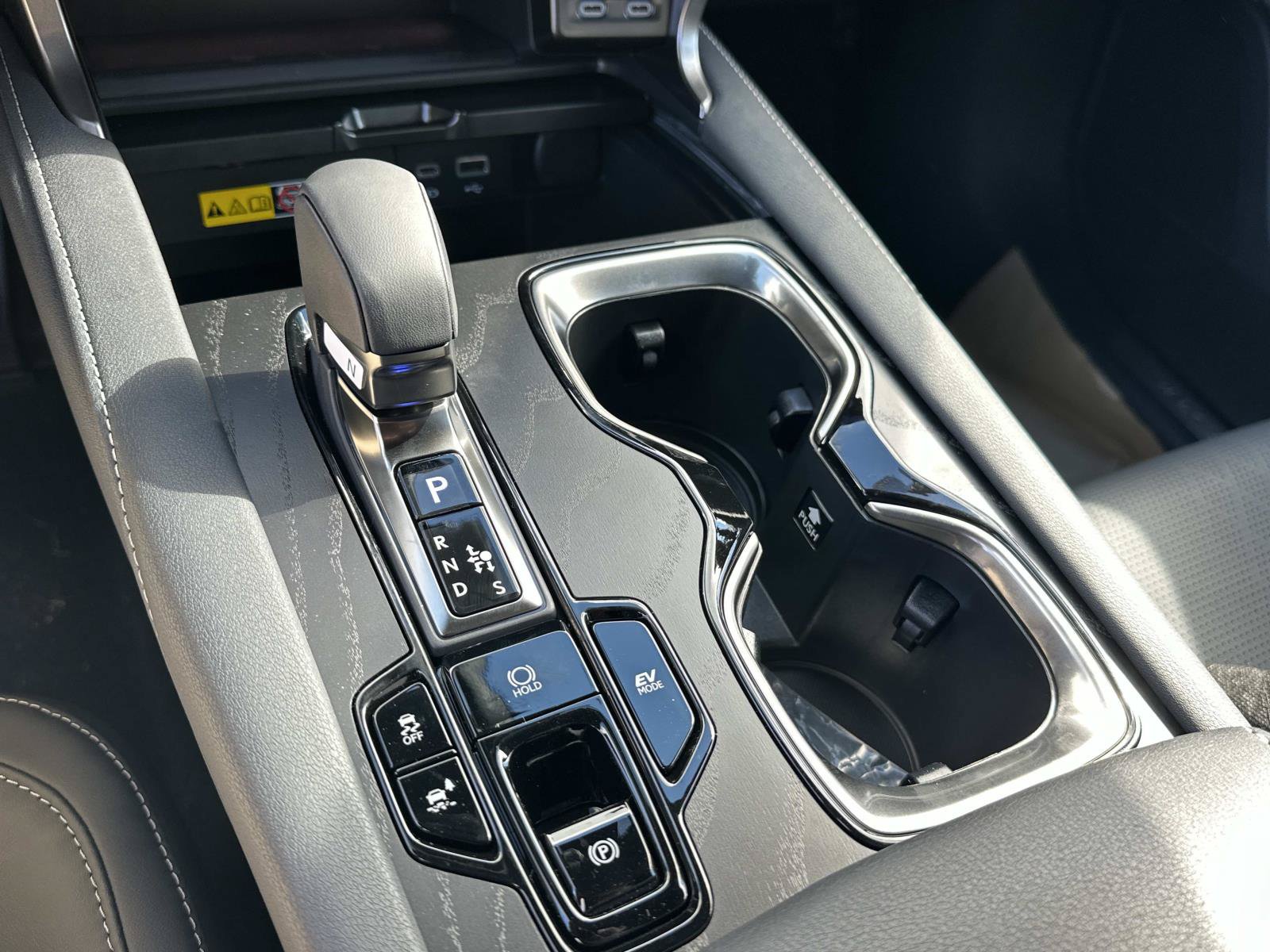 New 2026 Lexus RX 350h AWD/4WD image 13