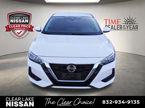 Used 2021 Nissan Sentra SV FWD image 2