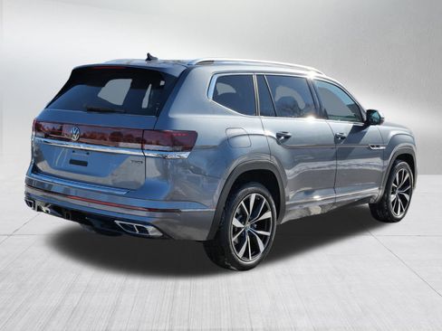 Used 2024 Volkswagen Atlas SEL Premium R-Line image 7