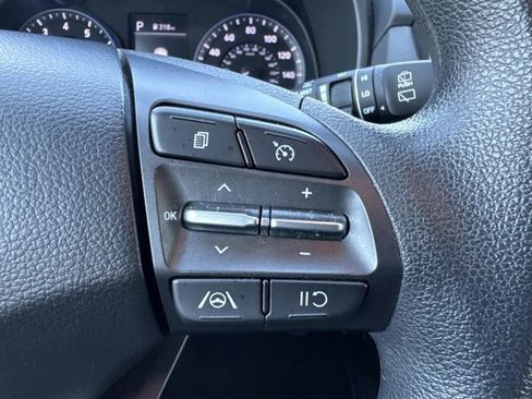 Used 2023 Hyundai Kona SEL image 25