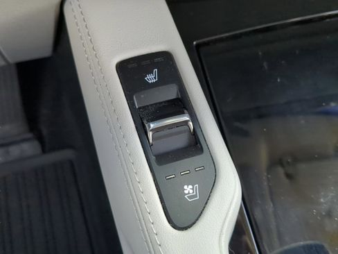 Certified 2022 Kia Telluride EX w/ EX Premium Package AWD/4WD image 14