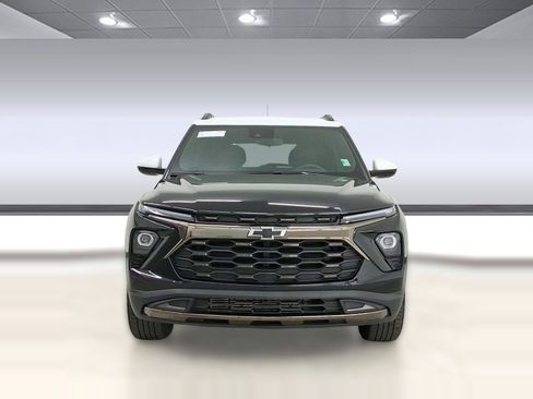 Used 2025 Chevrolet TrailBlazer ACTIV w/ Driver Confidence Package image 6