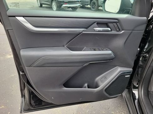 New 2026 GMC Acadia Elevation w/ Black Edition FWD image 19