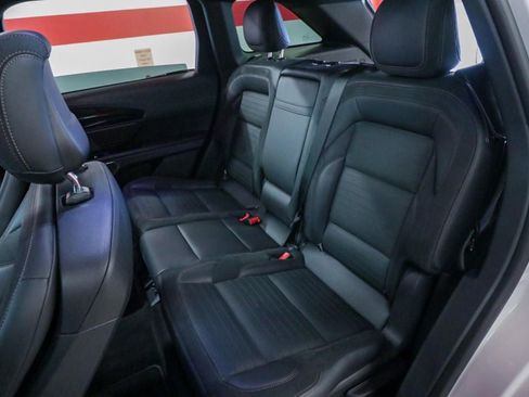 Used 2024 Lincoln Nautilus Reserve w/ Equipment Group 202A AWD/4WD image 19