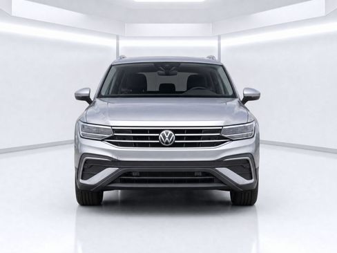 Used 2024 Volkswagen Tiguan S FWD image 5