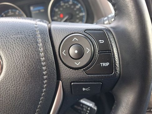 Used 2018 Toyota RAV4 XLE w/ Plus Extra Value Package AWD/4WD image 22