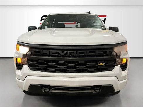 Used 2024 Chevrolet Silverado 1500 Custom w/ Turbomax Blackout Package image 2