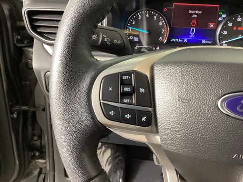 Used 2023 Ford Explorer XLT w/ Equipment Group 202A AWD/4WD image 21