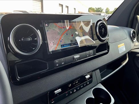 New 2024 Mercedes-Benz Sprinter 3500 image 7