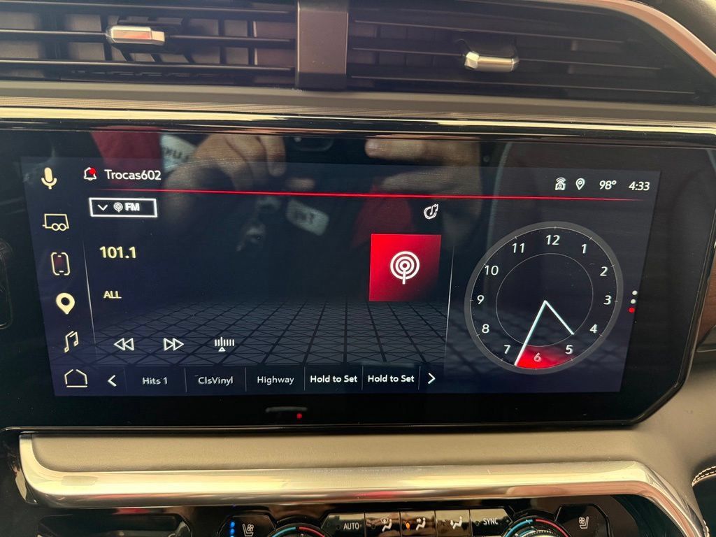 Used 2023 GMC Sierra 1500 Denali Ultimate AWD/4WD image 40
