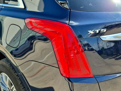Used 2017 Cadillac XT5 Luxury FWD image 30