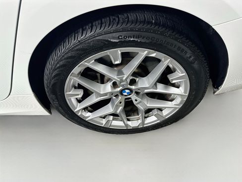 Used 2025 BMW 330i Sedan RWD image 11