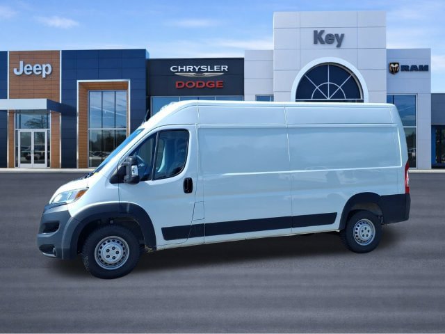 Used 2025 RAM ProMaster 2500 w/ Convenience Group FWD image 9