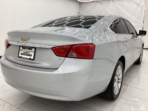 Used 2018 Chevrolet Impala LT w/ LT Convenience Package FWD image 8