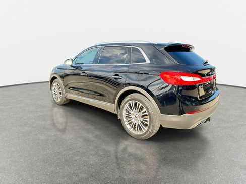 Used 2016 Lincoln MKX Reserve w/ Driver Assistance Package AWD/4WD image 6