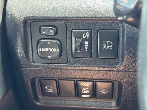 Used 2022 Toyota 4Runner TRD Off-Road Premium AWD/4WD image 28