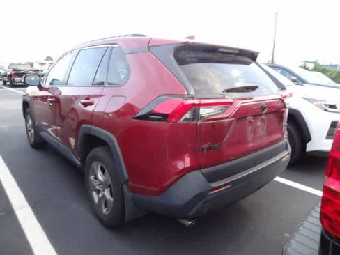 Used 2024 Toyota RAV4 XLE w/ Convenience Package AWD/4WD image 5