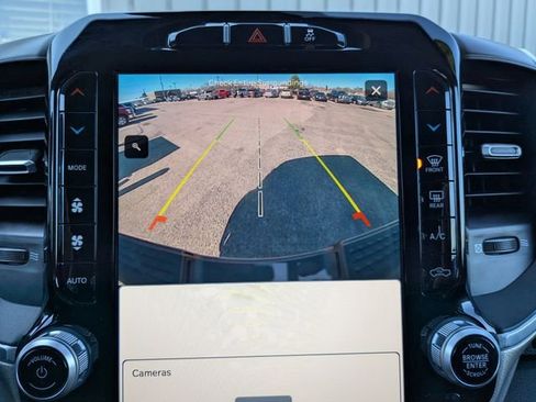 Used 2024 RAM 2500 Laramie image 27