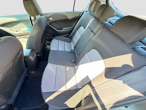 Used 2016 Kia Forte LX image 23