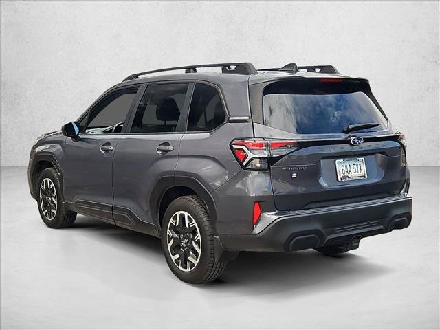 Used 2025 Subaru Forester Premium AWD/4WD image 8