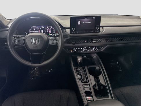 Used 2023 Honda Accord EX image 17