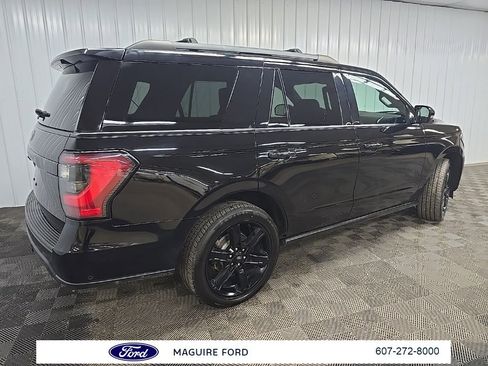 Used 2019 Ford Expedition Limited w/ Equipment Group 303A image 3
