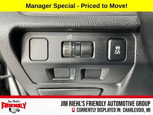 Used 2015 Subaru Forester 2.5i w/ Alloy Wheel Package AWD/4WD image 31