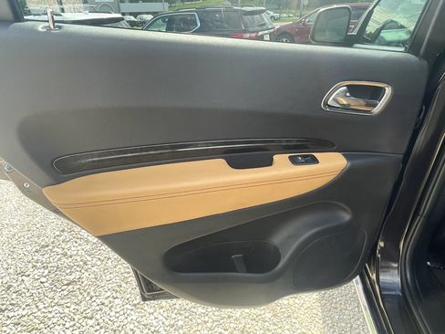 Used 2017 Dodge Durango Citadel w/ Technology Group AWD/4WD image 32