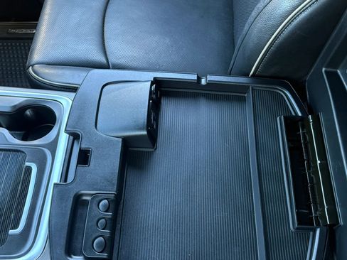 Used 2016 RAM 1500 Limited AWD/4WD image 29