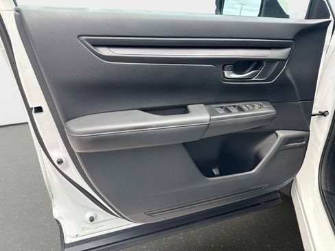 Used 2023 Honda CR-V EX image 16