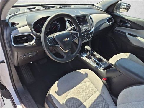 Certified 2023 Chevrolet Equinox LS FWD image 13