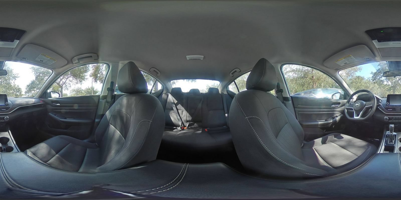 Used 2025 Nissan Altima 2.5 SV FWD image 38