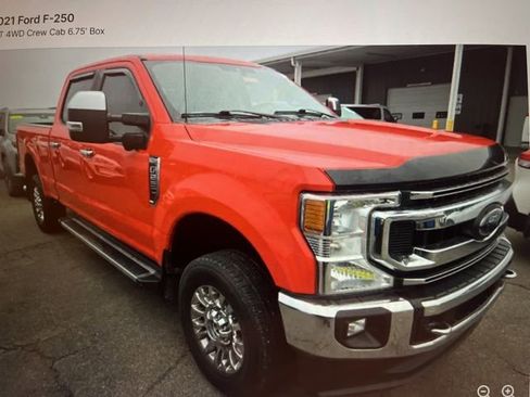 Used 2021 Ford F250 XLT w/ XLT Premium Package image 6