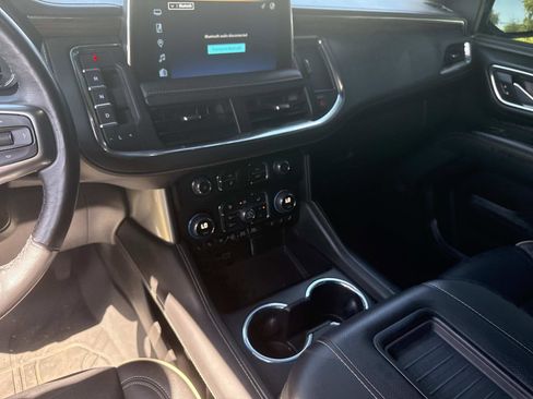 Used 2023 Chevrolet Tahoe Premier AWD/4WD image 27
