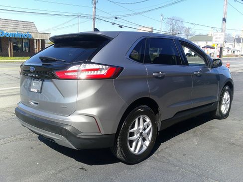 Used 2024 Ford Edge SEL AWD/4WD image 5