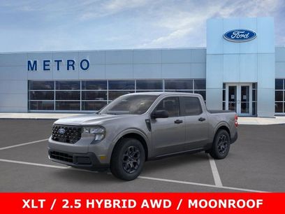 New 2025 Ford Maverick XLT w/ Equipment Group 301A