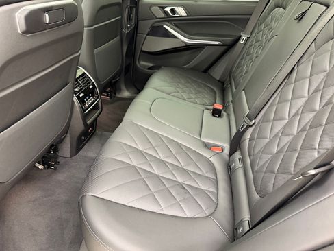 Certified 2026 BMW X5 xDrive40i w/ M Sport Package AWD/4WD image 22