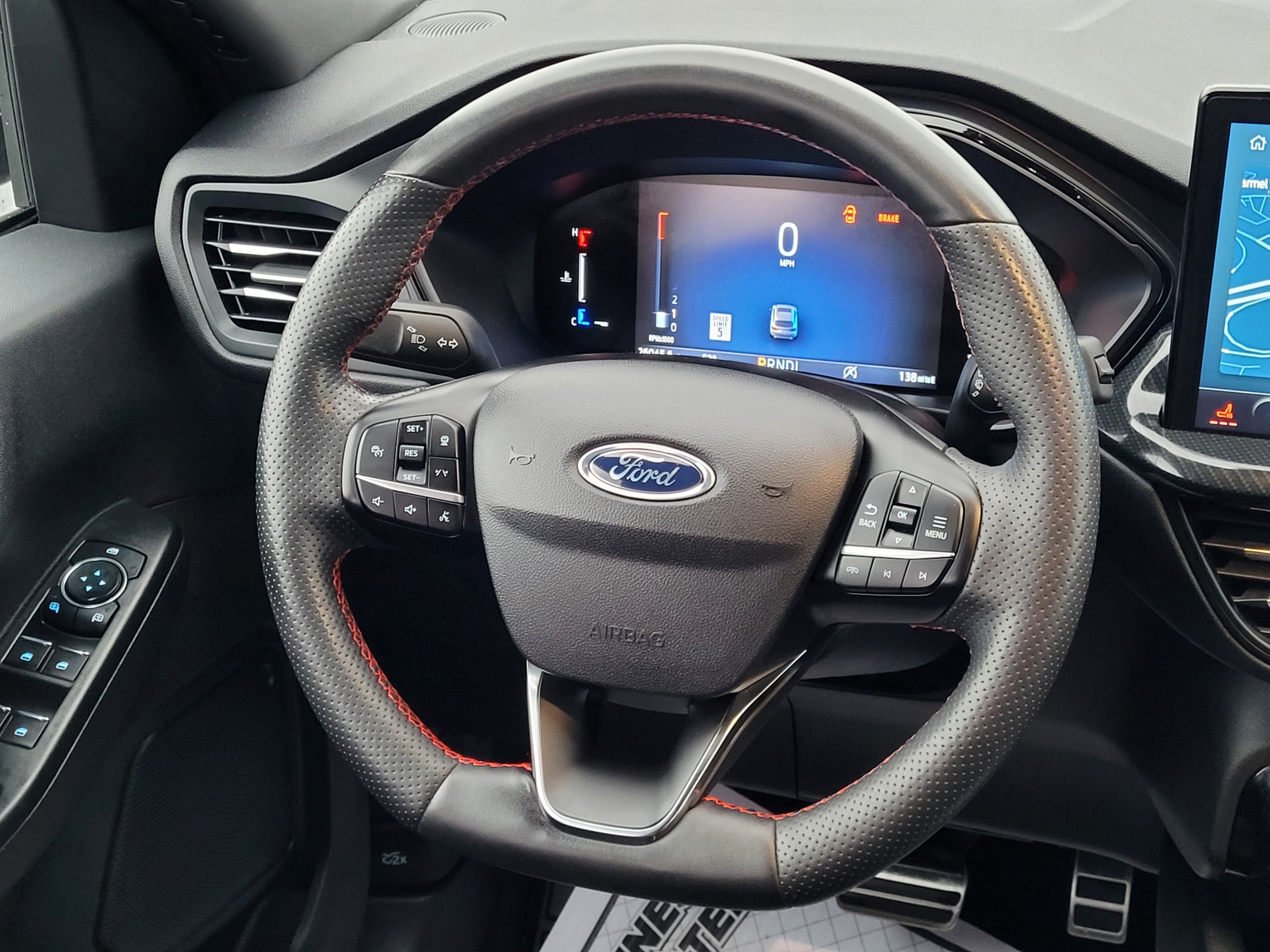 Used 2023 Ford Escape ST-Line w/ Tech Pack #1 AWD/4WD image 12