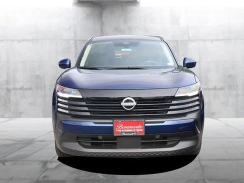 Certified 2025 Nissan Kicks SV AWD/4WD image 3
