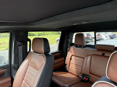 Certified 2024 GMC Sierra 3500 Denali Ultimate AWD/4WD image 10