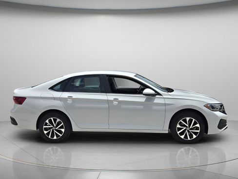 Used 2023 Volkswagen Jetta S FWD image 7
