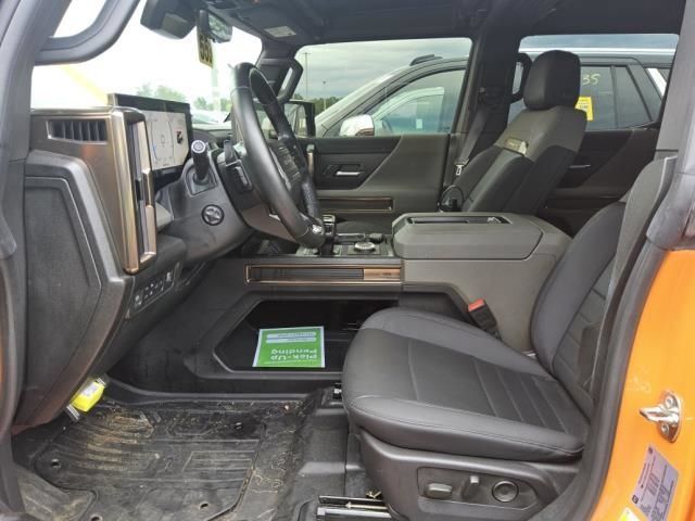 Used 2024 GMC Hummer EV 2X w/ LPO, Illumination Package AWD/4WD image 4