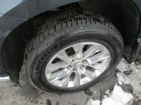 Used 2019 Chevrolet Silverado 1500 LTZ w/ LTZ Plus Package image 11