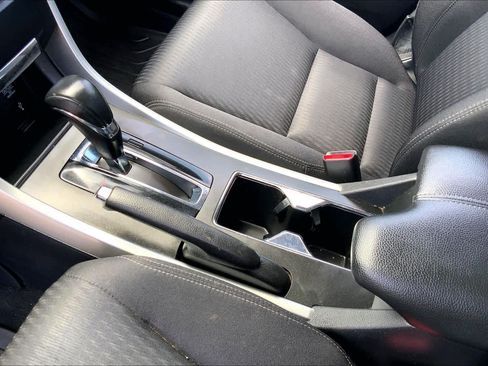 Used 2015 Honda Accord Sport image 16