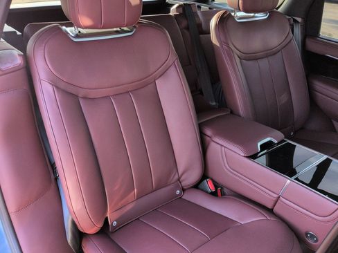 Certified 2023 Land Rover Range Rover Long Wheelbase Autobiography image 26